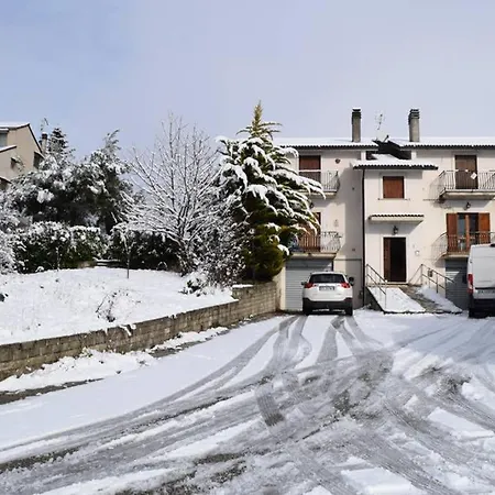 La Casetta Wifi E Netflix Apartment Castel Di Sangro